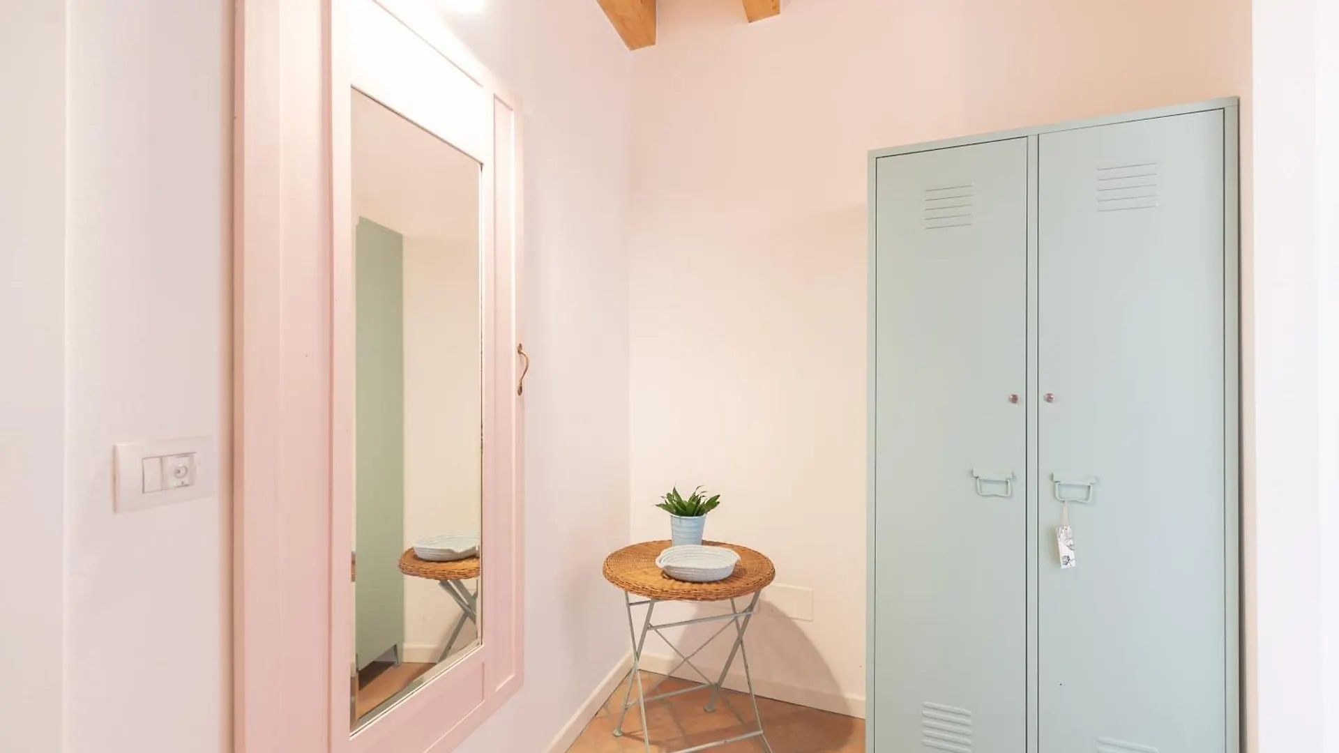 La Piazzetta Apartment Iseo Italy