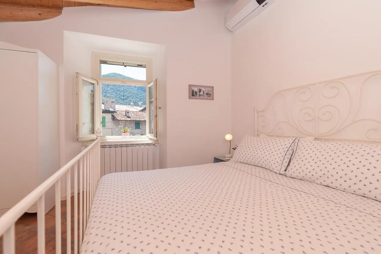 La Piazzetta Apartment Iseo