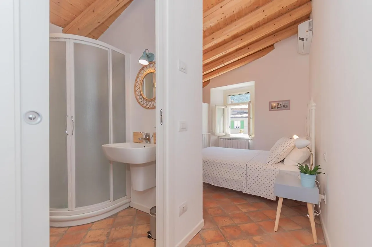 La Piazzetta Apartment Iseo